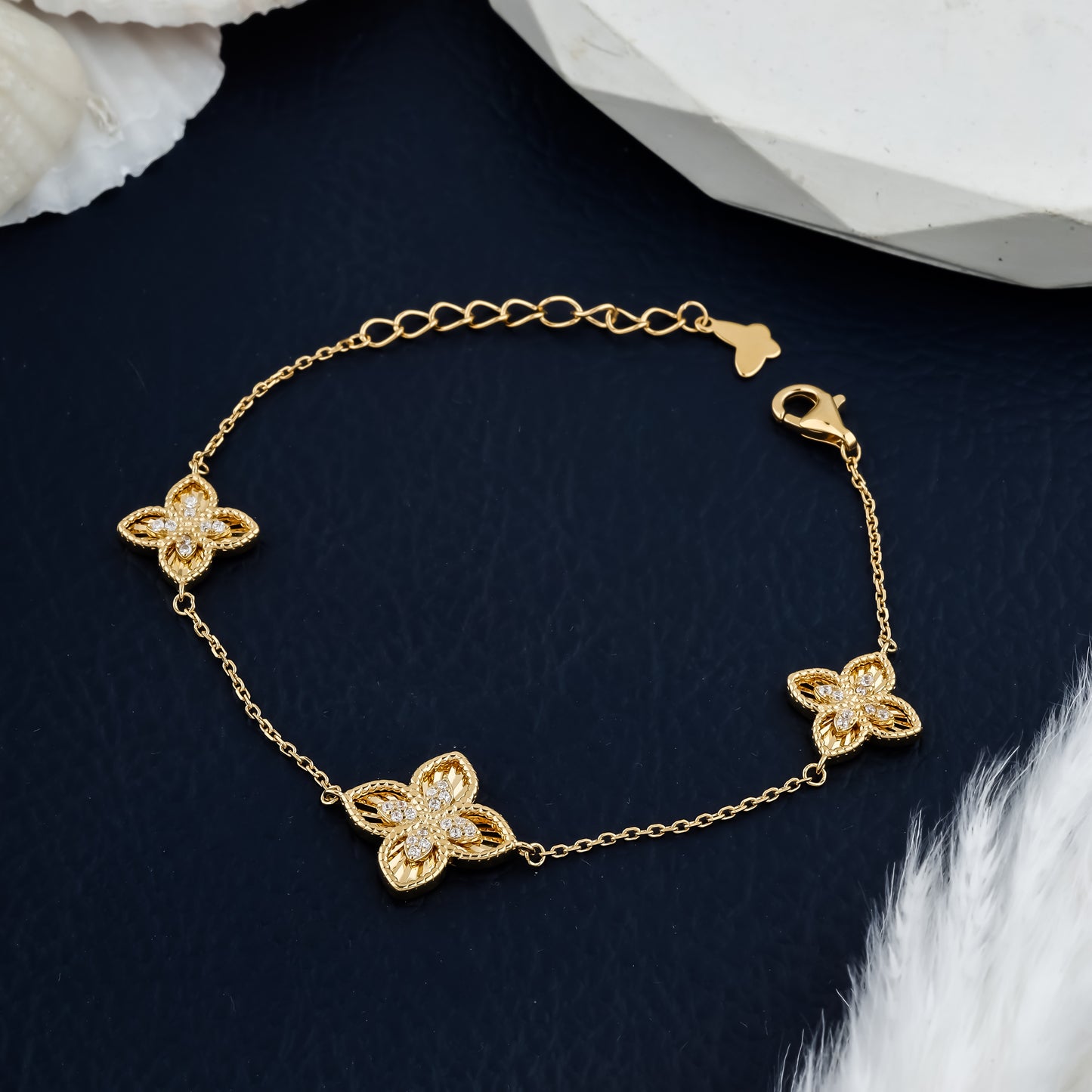 Elegant Gold Tone Clover Bracelet Adjustable Chain with Crystal Centers